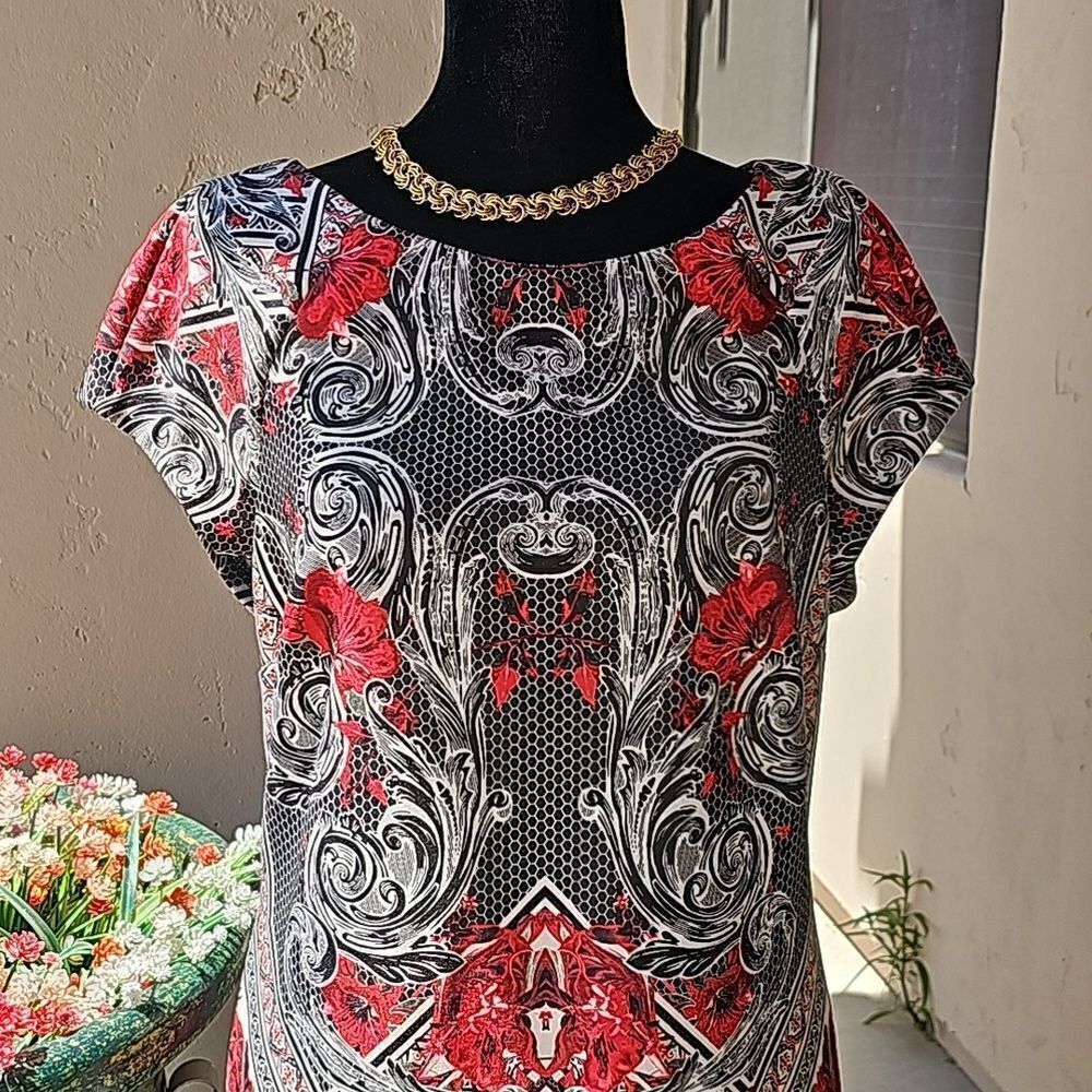 Sami + Dani cap sleeve zipper back dress size 12